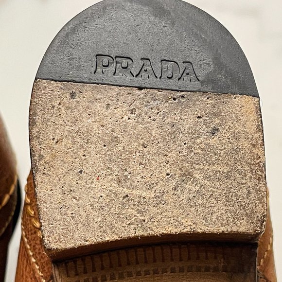 ❤️ PRADA DESIGNER ITALIAN LEATHER ANKLE CALF LOW CROSS BUCKLE BOOTS ITALY Y2K - Picture 11 of 15